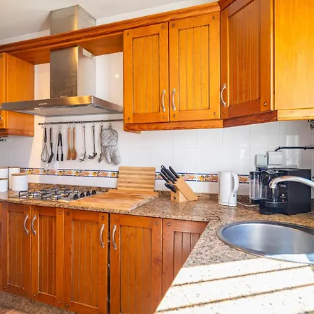 Lovely In Chiclana De La Fronter With Wifi Holiday home *