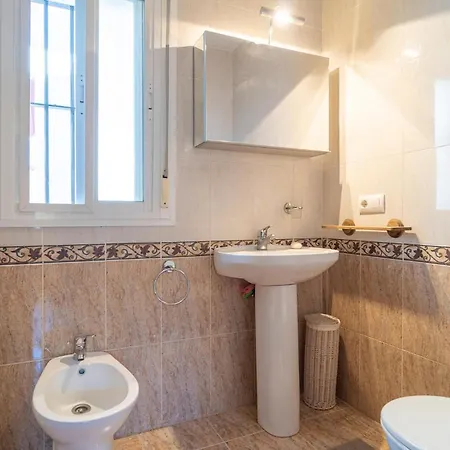 Lovely In Chiclana De La Fronter With Wifi Holiday home